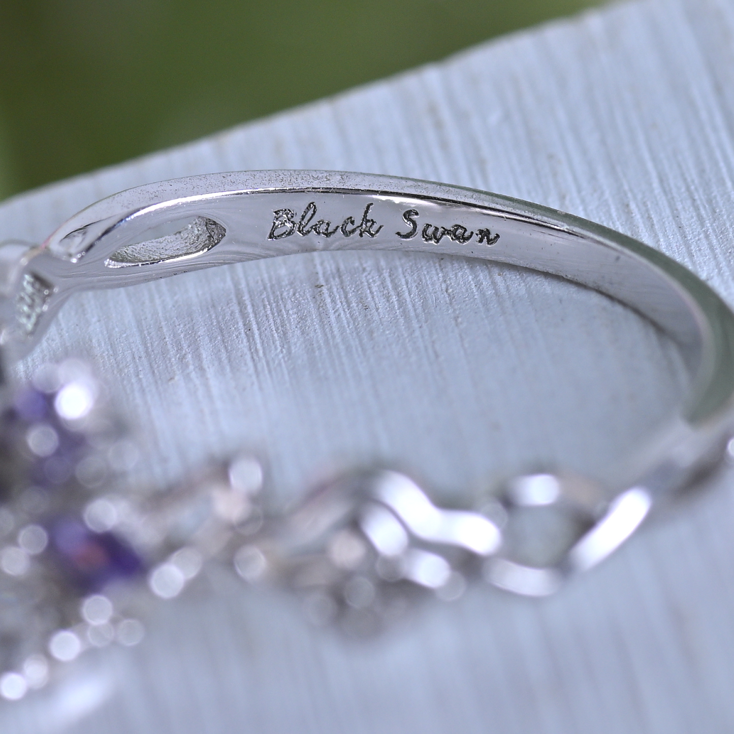 Black Swan - Honkai Star Rail Jewelry